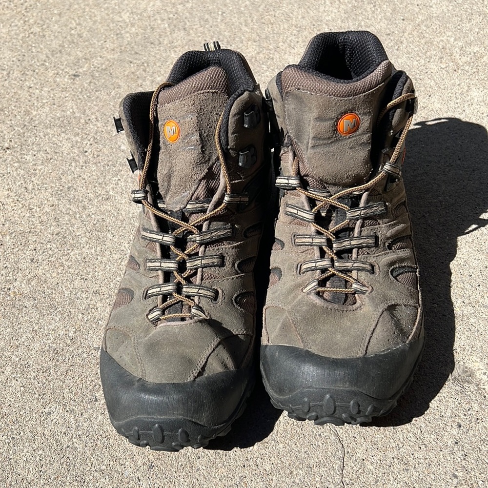 Merrell Chameleon 4 Mid size 11.5